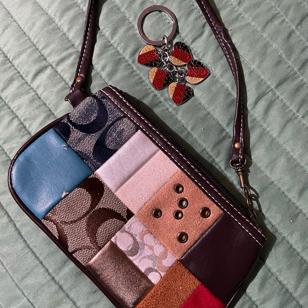 Coach wristlet wallet